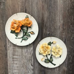 PORCELAIN WALL PLATES